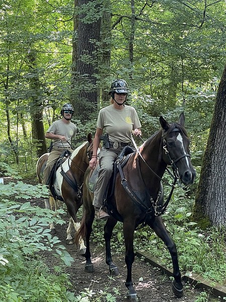 Blount County Sheriff Mounted Patrol Pay a VIsit to the Townsend River Walk & Arboretum