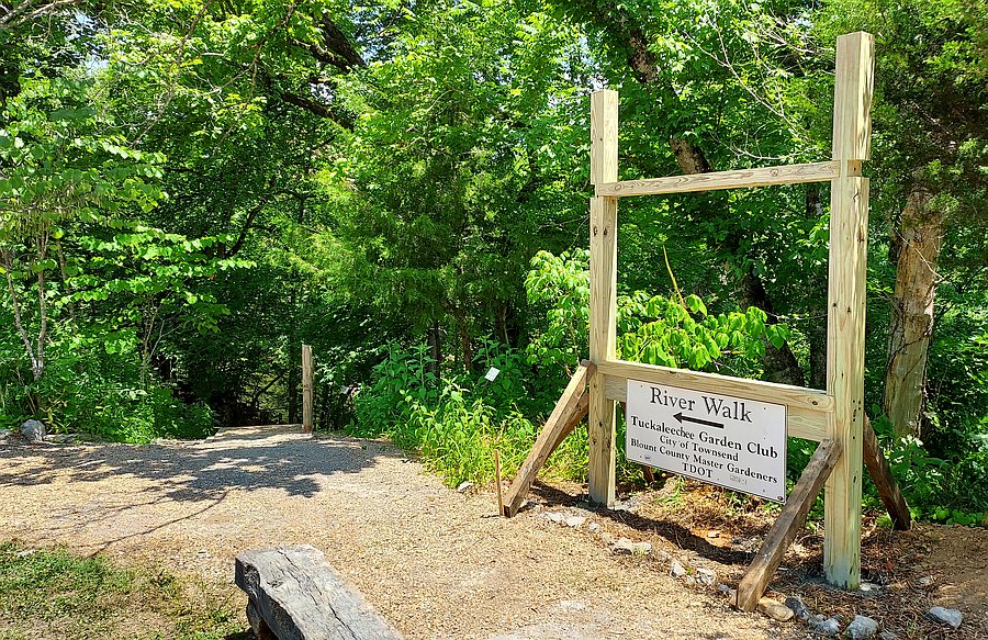 Kiosk Frame installed at South End of the TRWA, Replacing the Rotted Sign Posts that Were Supporting the Original Sign.